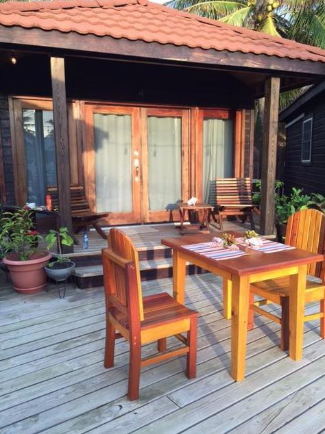Marbucks Bed & Breakfast Сан Педро Екстериор снимка